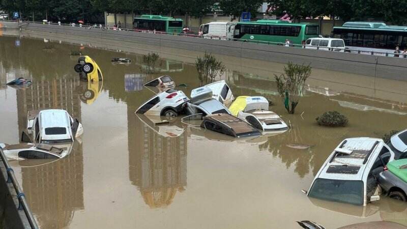 Di Tengah Pemulihan Bencana Banjir, Zhengzhou Dilanda Varian Delta