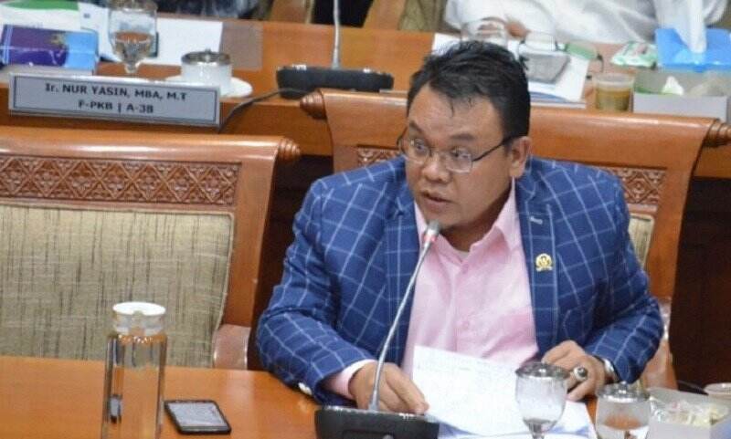 Legislator PAN Prediksi Presiden Jokowi Bakal Perpanjang PPKM Level 4