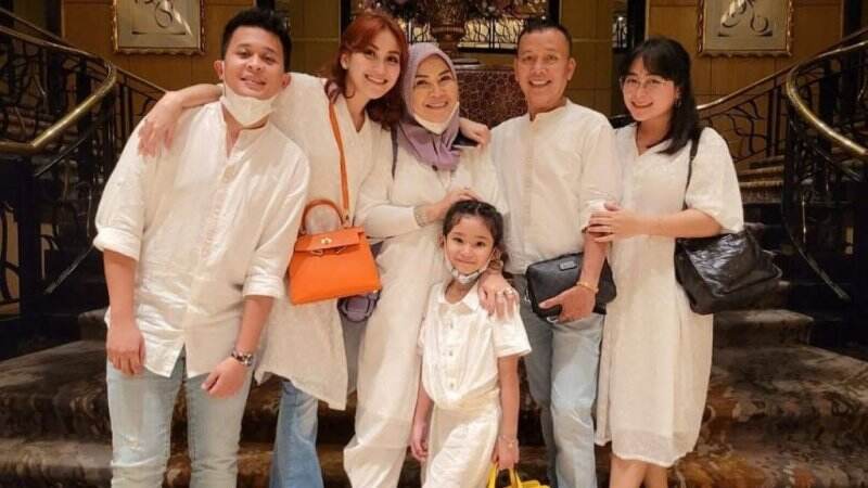 Perlakuan Keluarga Ayu Ting Ting saat Labrak Keluarga KD Terungkap, Maki-maki dengan Kata Kasar, DPW PKB Jatim Tak Tinggal Diam!