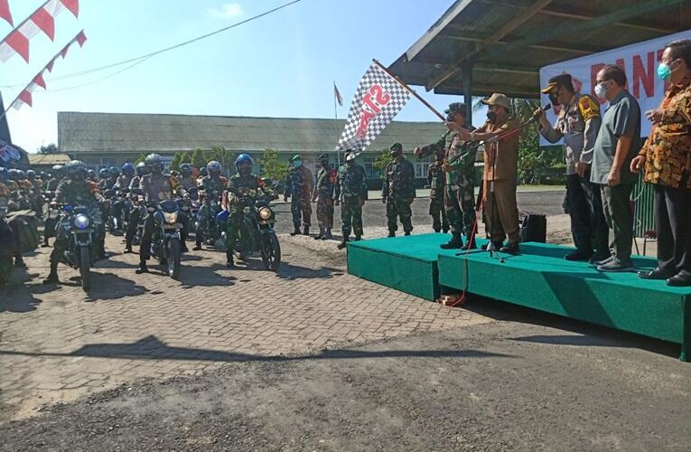 Bentuk Kepedulian, TNI-Polri Banjarmasin Salurkan Bantuan ke Masyarakat Terdampak Covid-19