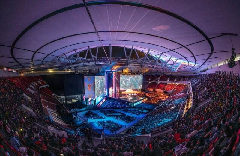 The Witcher: Monster Slayer Diunduh 1 Juta Kali Dalam Seminggu, Riot Games Buka Studio Baru di Shanghai