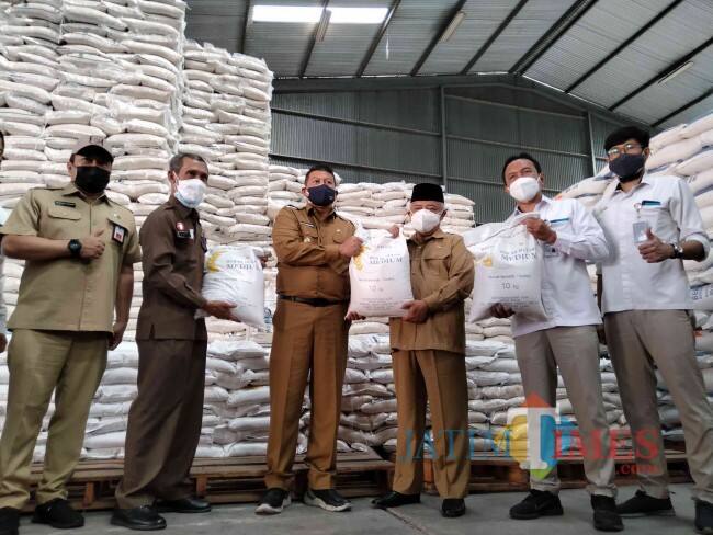 Permintaan Stagnan, Stok Beras Bulog Malang Aman Hingga Beberapa Tahun