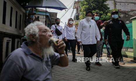 Mensos Sebut Pandemi Jadi Momentum Saling Bantu Sesama