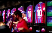 Sudah Merapat ke PSG, Jersi Lionel Messi di Barcelona Masih Laku Keras di Camp Nou