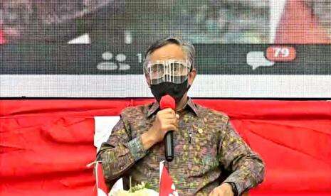 Ketua OJK Buka-bukaan Kinerja Ekonomi dan Industri Keuangan