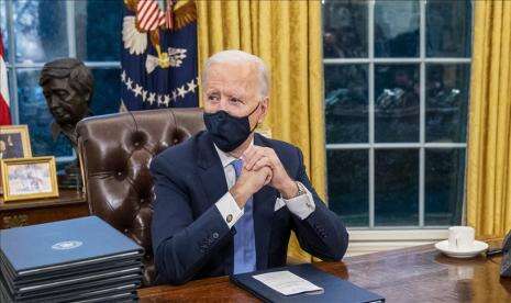 Ditekan Keluarga Korban, Biden Tinjau Dokumen Rahasia 9/11