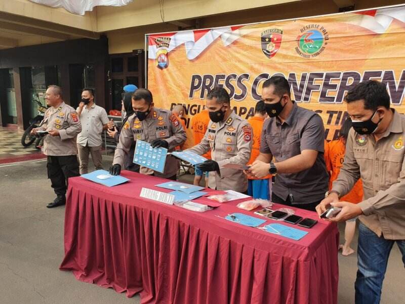 Satu Keluarga di Cilegon Kompak Bisnis Narkoba; Mulai dari Bandar, Kurir hingga Punya Rekening Siluman