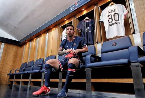 Lionel Messi Resmi Gabung PSG, Masyarakat Argentina Patah Hati