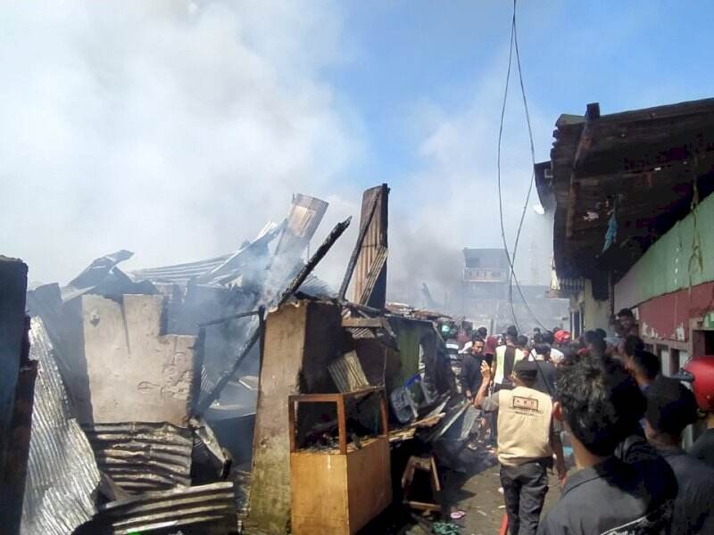 Kebakaran di Tamalate, Warga: Pemilik Tinggalkan Rumah Saat Masak