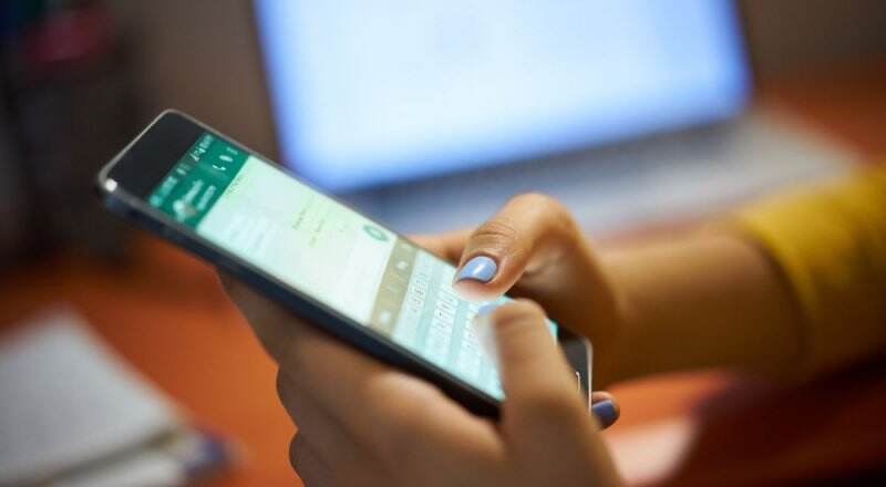 Cara Memperbaiki WhatsApp yang Error di Android