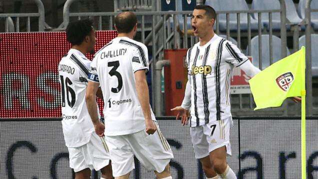 Messi ke PSG Dinilai Tak Pengaruhi Masa Depan Ronaldo di Juve