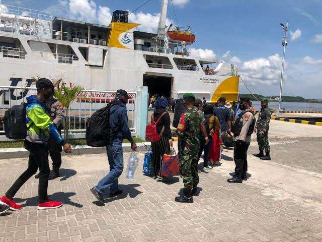 Dampak PPKM Level IV, Penumpang Kapal di Pelabuhan Trisakti Banjarmasin Turun 50 Persen
