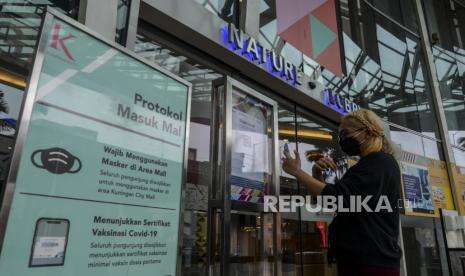 Hanya Pengunjung Sehat dan Sudah Vaksin yang Boleh Masuk Mal