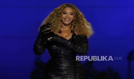 Beyoncé Kerjakan Musik Baru Selama Pandemi
