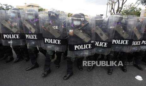 Polisi Thailand Benarkan Penggunaan Kekuataan Hadapi Pendemo