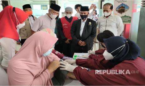 Bank DKI dan Dewan Masjid Indonesia Gelar Vaksinasi Massal