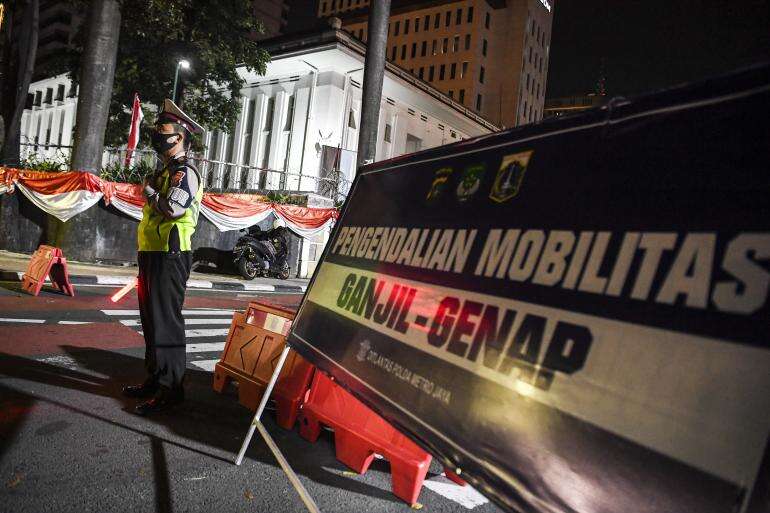 Berpotensi Picu Kasus Covid Klaster Angkutan Umum Ganjil Genap Berlawanan Dengan Kebijakan PPKM