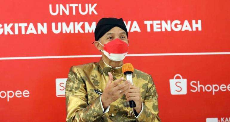 PPKM Level 4 Berakhir Hari Ini Atau Lanjut Rakyat Ngadu Ke Ganjar: Saya Sudah Pingsan Pak
