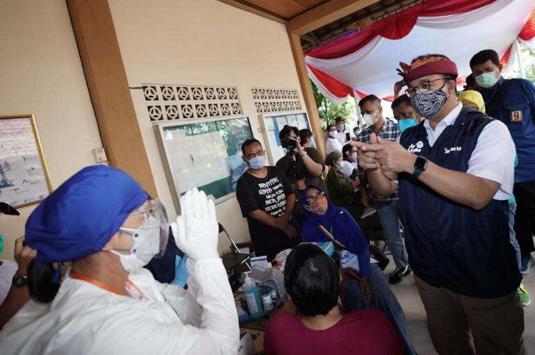 Vaksinasi Jakarta 100,8 Persen, Positivity Rate Di Bawah 10 Persen Anies Tak Merasa Seperti Pahlawan