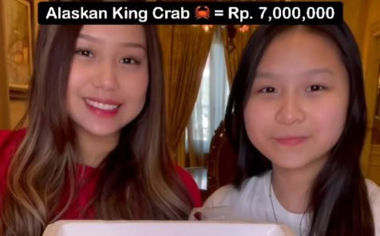 Bikin Melongo, Sisca Kohl Bikin Ropang Kepiting Jumbo Kaviar Berlapis Emas Seharga Setengah Miliar