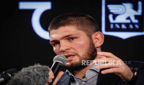 Khabib Nurmagomedov Beralih Jadi Pesepak Bola Profesional