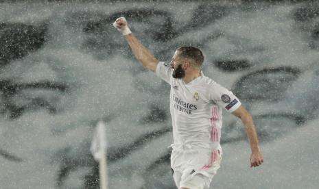 Ancelotti Puji Benzema Saat Cetak Dua Gol ke Gawang Alaves