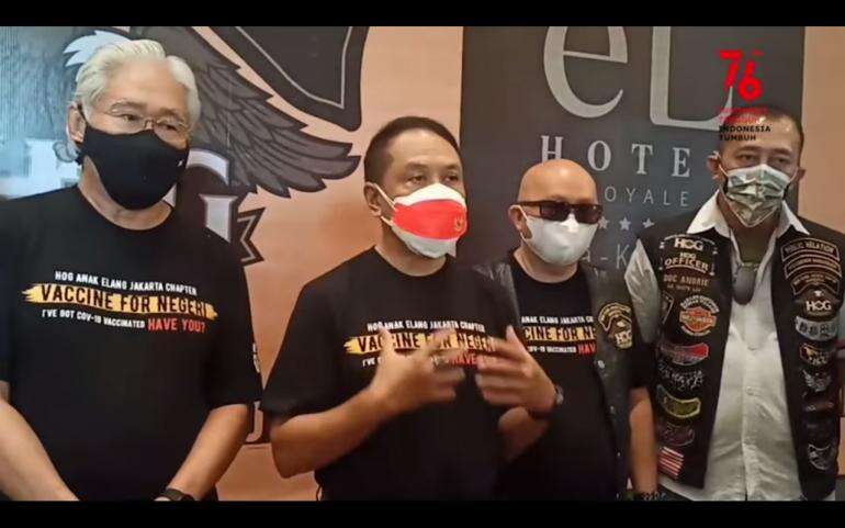 Tinjau Vaksinasi Bikers, Menpora Ingatkan Taat Prokes Meski Sudah Divaksin