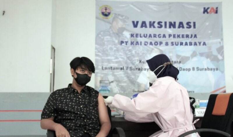 Percepat Herd Immunity dan Vaksinasi, Daop 8 Surabaya Gelar Vaksinasi Didukung Lantamal V