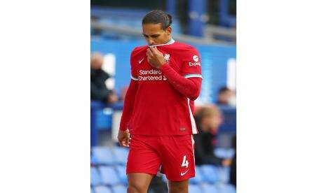 Van Dijk Akui Emosional Saat Kembali Merumput