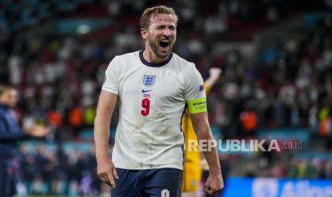 Karena Hal Ini, Neville Yakin Kane Tinggalkan Tottenham