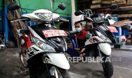 In Picture: Model Sepeda Kayuh Kendaraan Operasional RW di Solo
