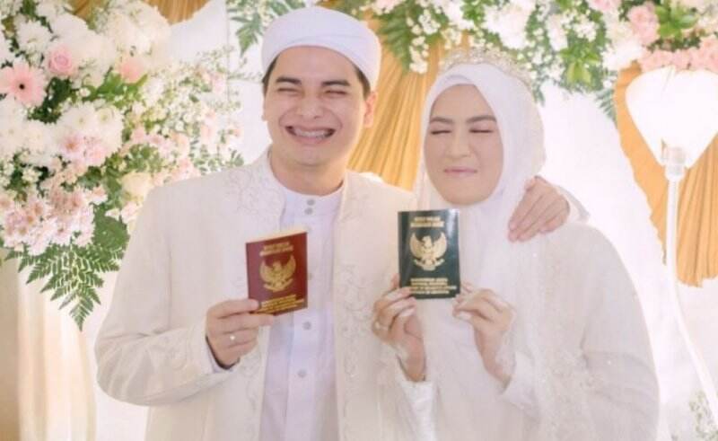 Giliran Alvin Faiz Klarifikasi Soal Drama Pernikahan dengan Henny Rahman
