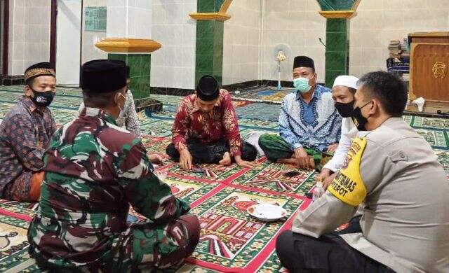 Cegah Maling, Warga Jonggat Aktifkan Ronda Malam