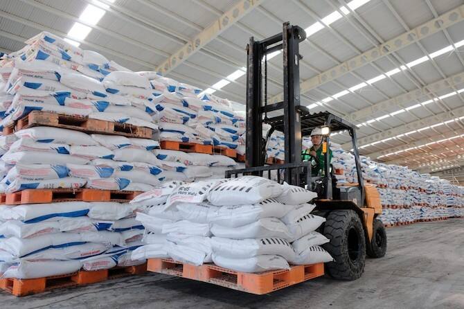 Polytama Propindo Terbitkan Obligasi dan Sukuk Rp 700 Miliar