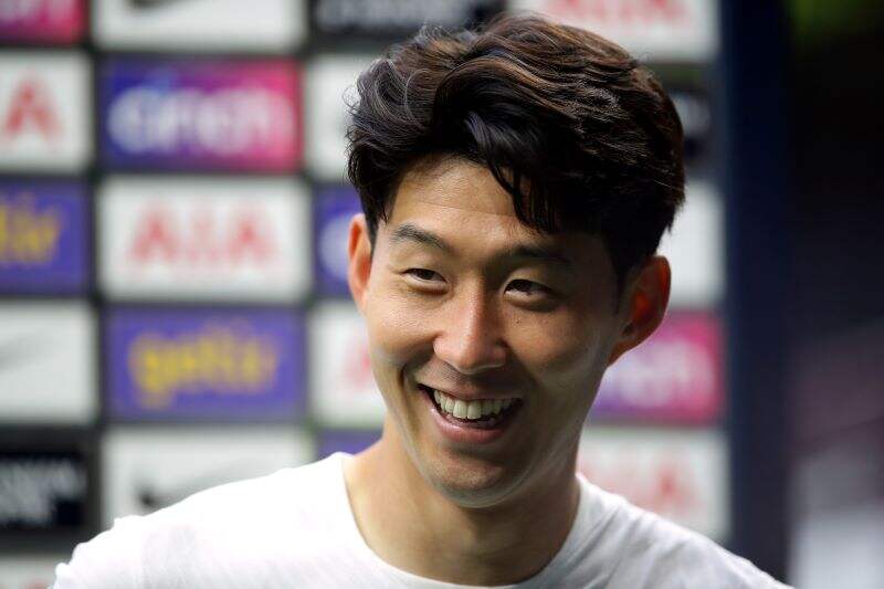 Son Heung-min Ogah Pikirkan Nasib Harry Kane Usai Tottenham Menang atas Man City