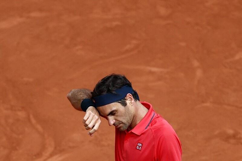 Waduh! Roger Federer Bakal Absen hingga Akhir 2021 Gara-Gara Operasi Lutut Lagi