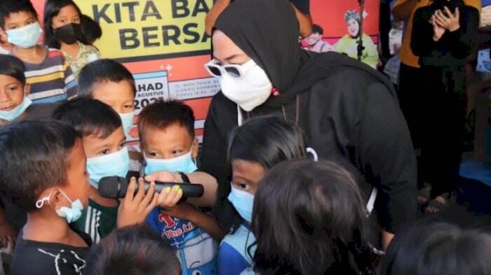 Isi Momen Kemerdekaan, Warung Sedekah Makassar Berbagi dengan Korban Kebakaran Kampung Lepping