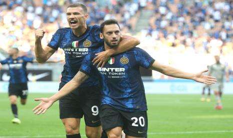 Inter Milan Cukur Genoa Empat Gol tanpa Balas