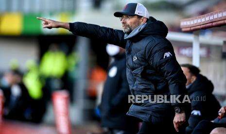 Gasak Burnley 2-0, Klopp: Malam Istimewa di Anfield