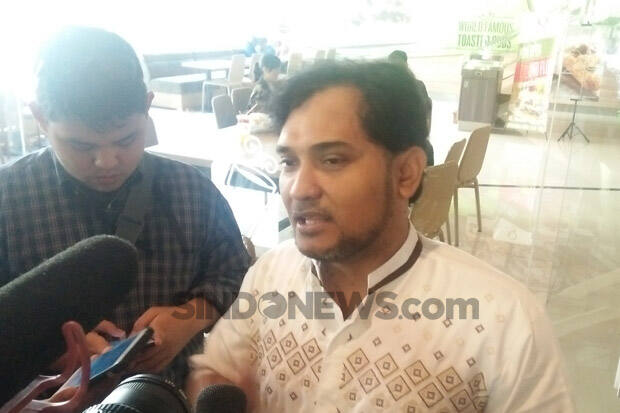 Novel Bamukmin Klaim Dapat Instruksi Habib Rizieq Jadi Cawapres di 2024