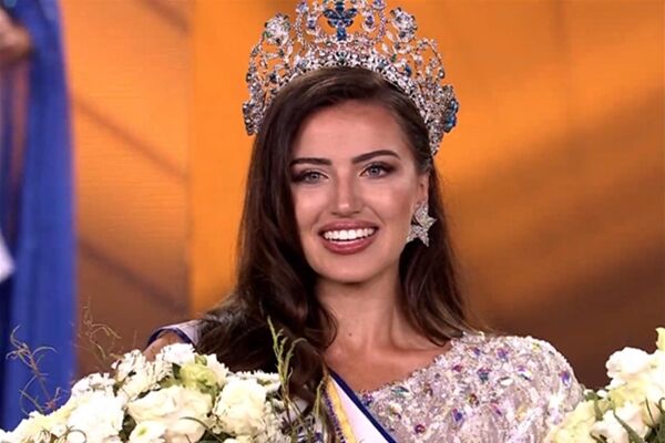 Fakta-fakta Pemenang Miss Supranational 2021, Chanique Rabe dari Namibia