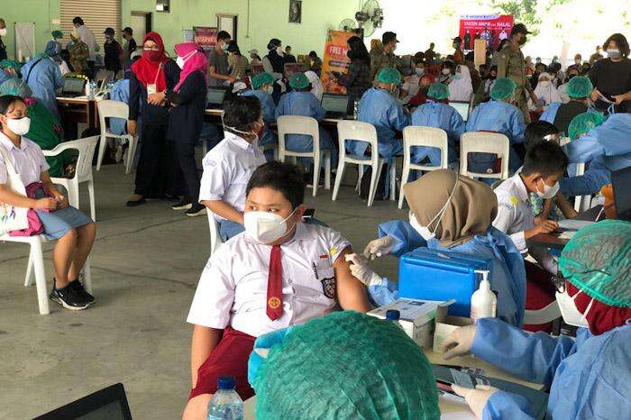 1,9 Pendidik dan 1,7 Juta Pelajar di Indonesia Sudah Divaksin Penuh