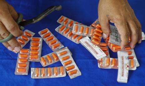 DPR Dorong BPOM Lebih Progresif Terkait `Obat` Covid-19