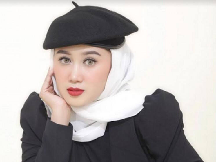 Kaka Alfarisi, Iseng Pajang Foto OOTD Kini Terkenal Jadi Selebgram Fashion