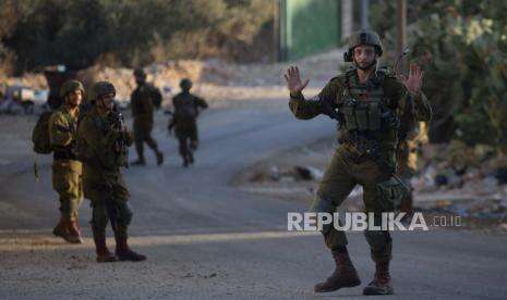 Tentara Israel Tahan 18 Warga Tepi Barat Palestina