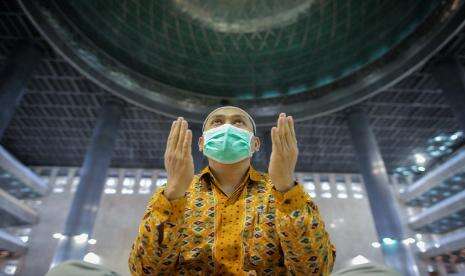 Jangan Menuntut Allah Meski Doa Belum Dikabulkan