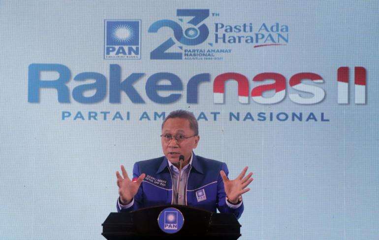 Ceritakan Seluruh Materi Pertemuan Dengan Jokowi Zulkifli Hasan Gaungkan Pentingnya Amandemen
