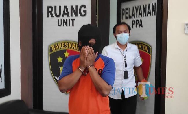 2 Gadis yang Diperkosa Ayah Kandungnya Sempat Diancam Tidak Disekolahkan