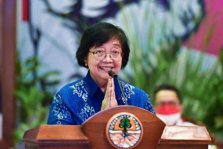 Menteri Siti Ajak Desa Konstitusi Jaga Hutan