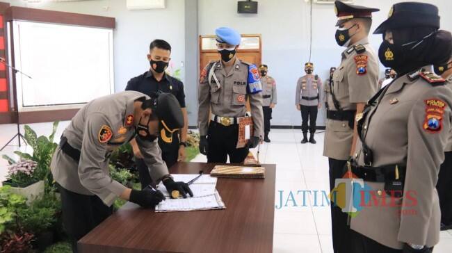 Kasat lantas Polres Tuban Berpindah, 4 Kapolsek Bergeser Tempat Baru